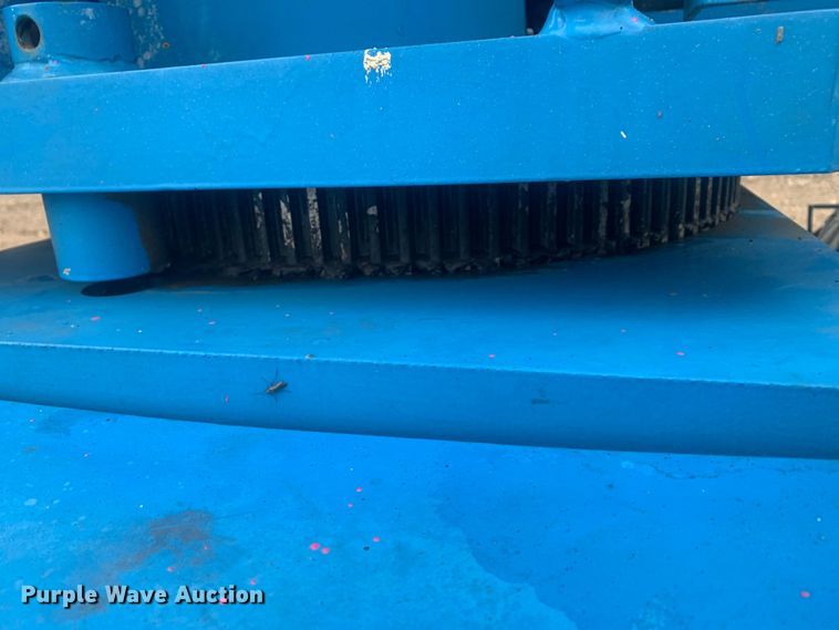 image for item KX9974 2012 Genie S40 boom lift