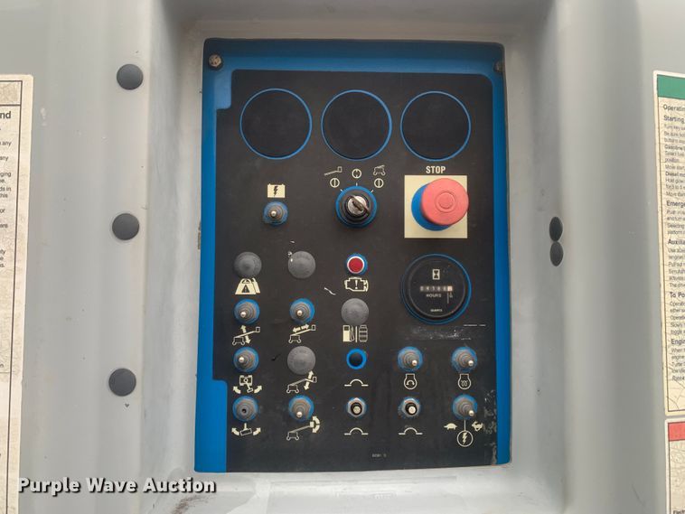 image for item KX9974 2012 Genie S40 boom lift