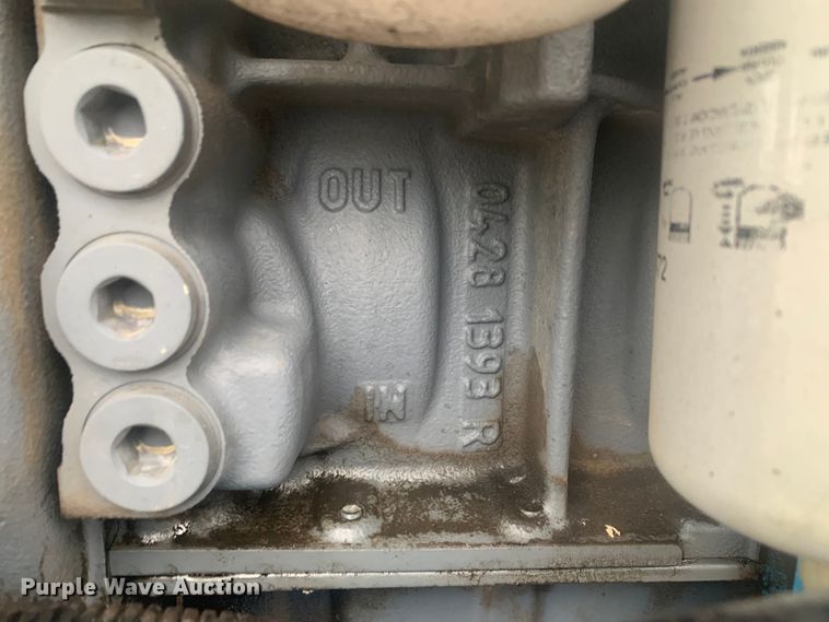 image for item KX9974 2012 Genie S40 boom lift