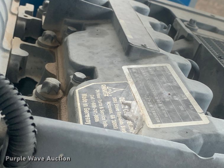 image for item KX9974 2012 Genie S40 boom lift