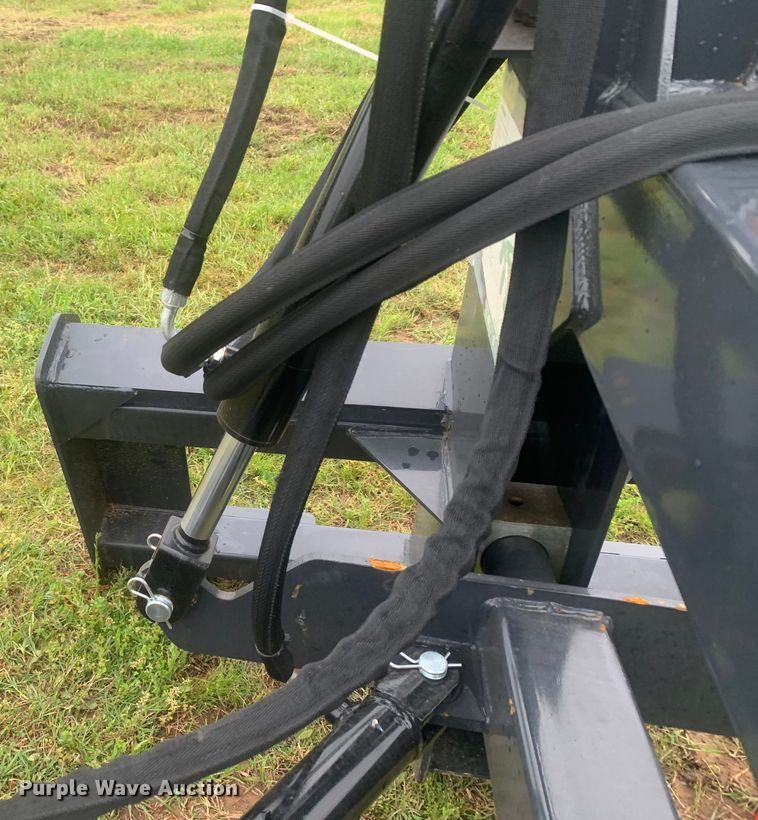 image for item KX9975 2023 Landhonor GM-12-96W skid steer grader