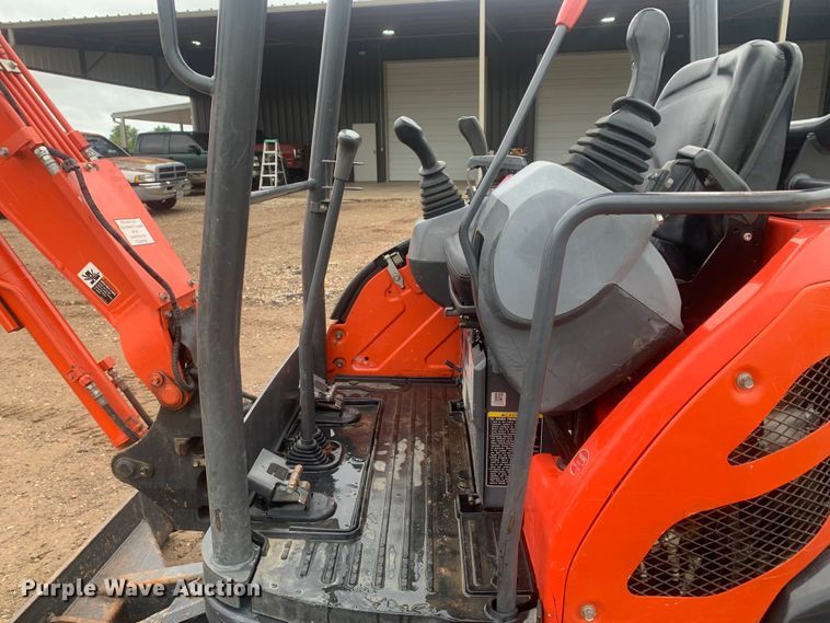 image for item KX9978 2020 Kubota U25 mini excavator