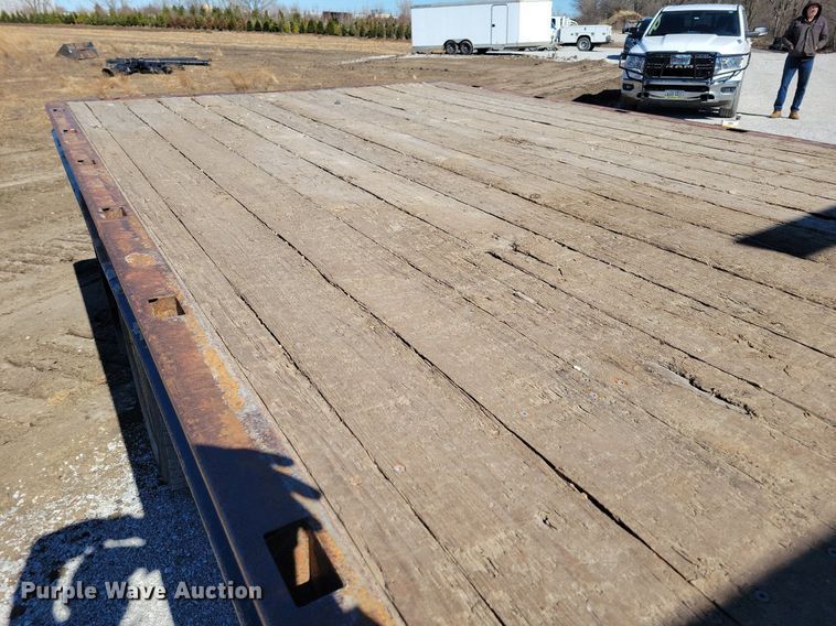 image for item LC9936 2007 International  4300 dump flatbed truck