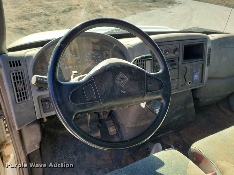 image for item LC9936 2007 International  4300 dump flatbed truck