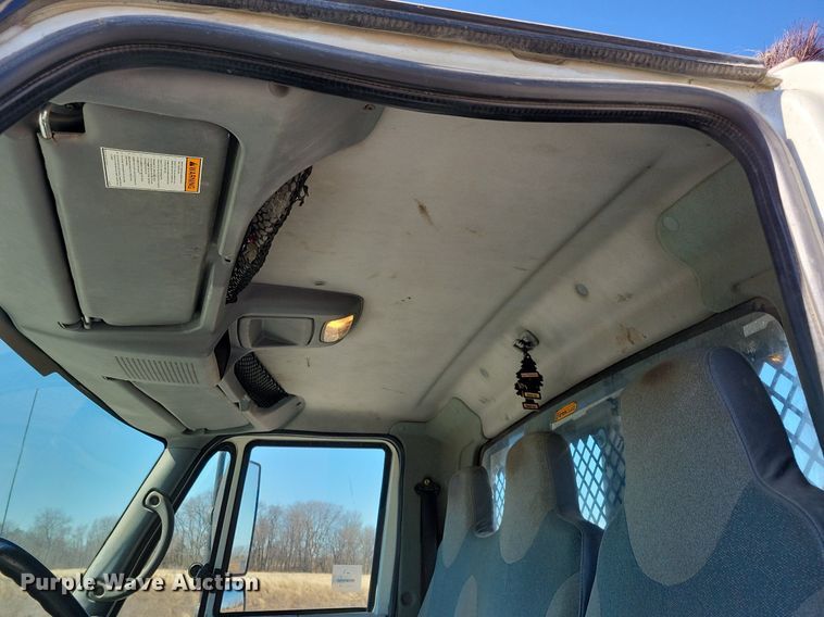 image for item LC9936 2007 International  4300 dump flatbed truck