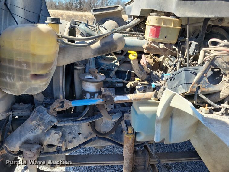 image for item LC9936 2007 International  4300 dump flatbed truck