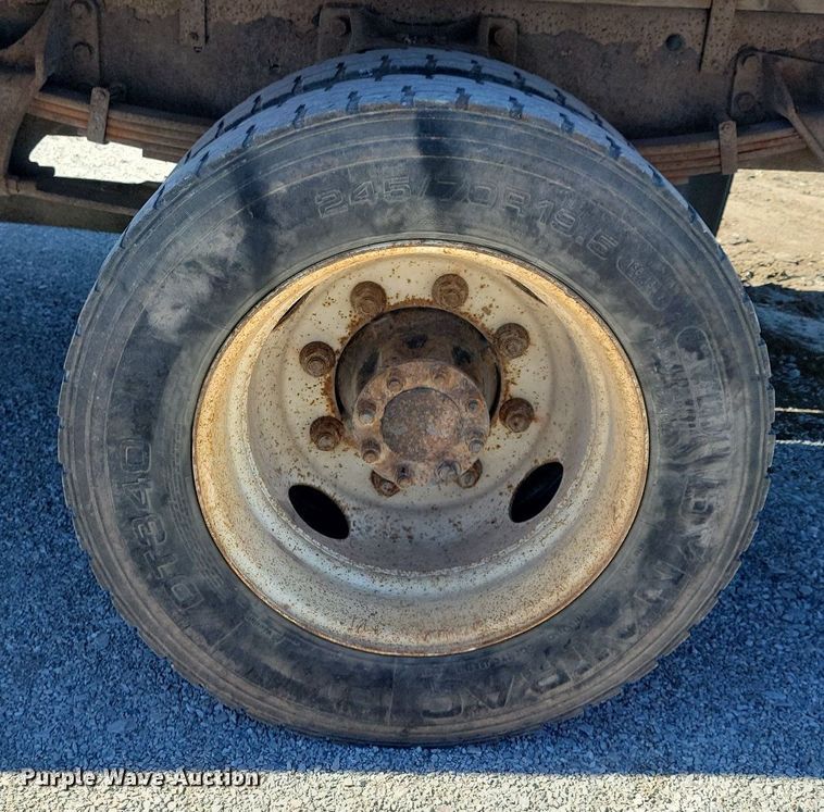 image for item LC9936 2007 International  4300 dump flatbed truck