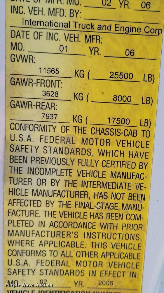 image for item LC9936 2007 International  4300 dump flatbed truck