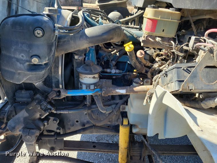 image for item LC9937 2006 International  4300 dump flatbed truck