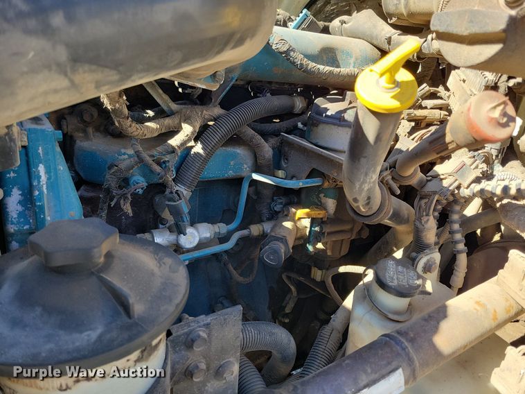 image for item LC9937 2006 International  4300 dump flatbed truck