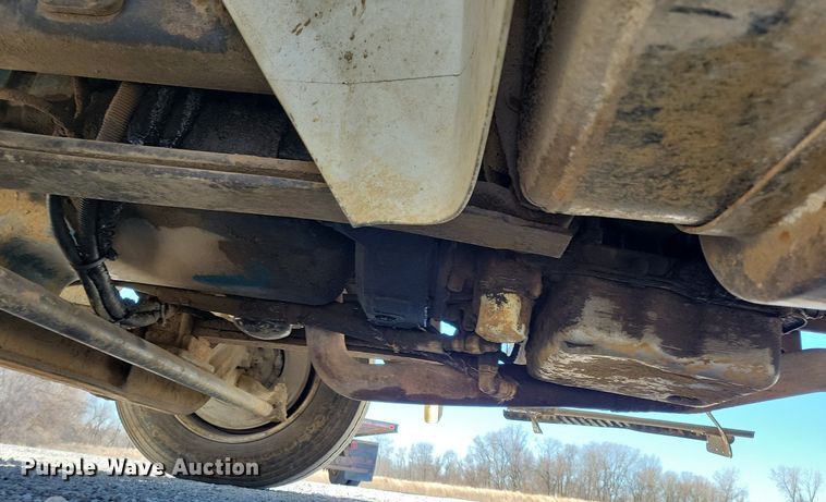 image for item LC9937 2006 International  4300 dump flatbed truck