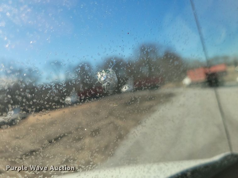 image for item LC9938 2007 International 4300 dump flatbed truck