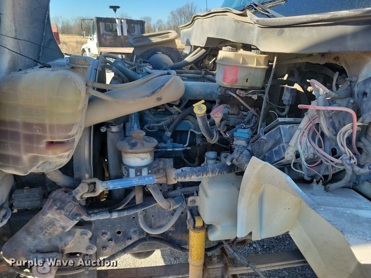 image for item LC9938 2007 International 4300 dump flatbed truck