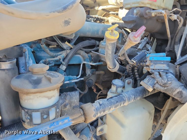 image for item LC9938 2007 International 4300 dump flatbed truck