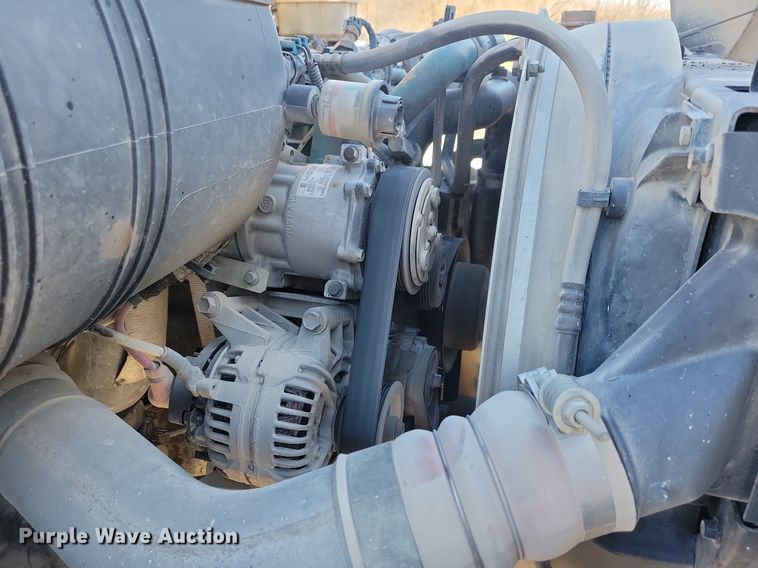 image for item LC9938 2007 International 4300 dump flatbed truck