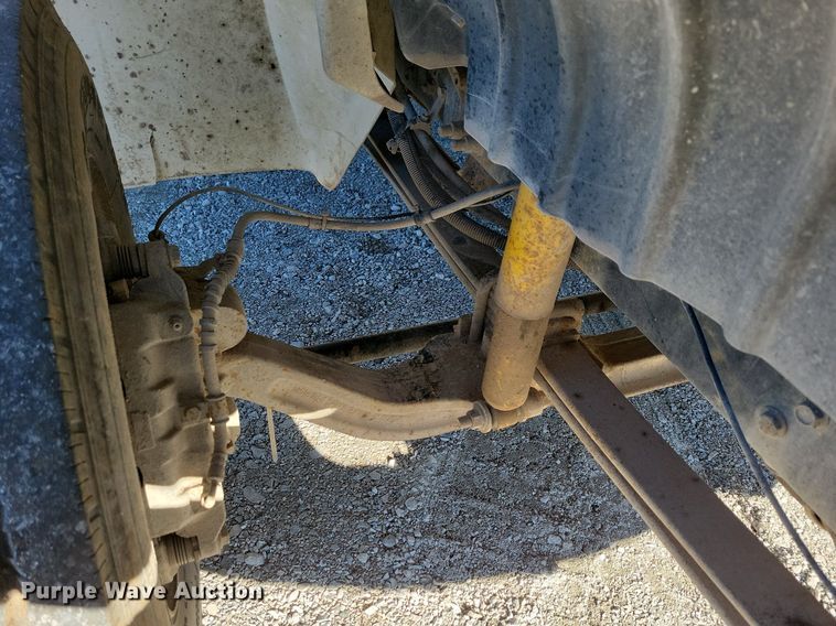 image for item LC9938 2007 International 4300 dump flatbed truck