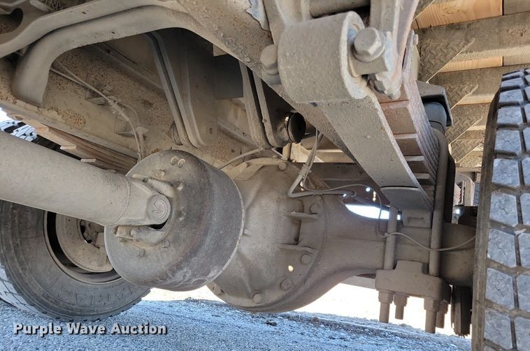 image for item LC9940 2006 International  4300 dump flatbed truck