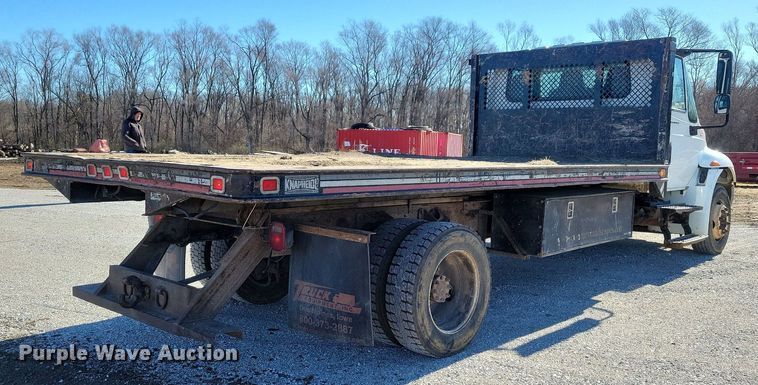 image for item LC9941 2006 International  4300 dump flatbed truck