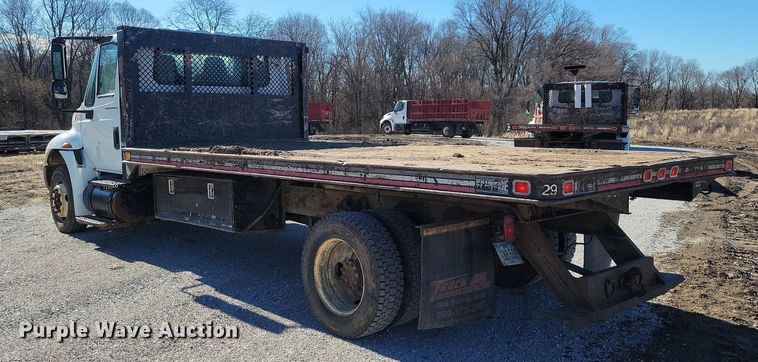 image for item LC9941 2006 International  4300 dump flatbed truck