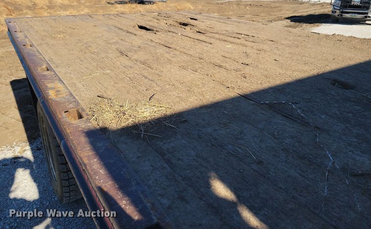 image for item LC9941 2006 International  4300 dump flatbed truck