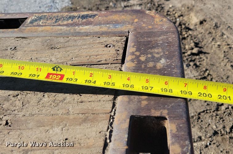 image for item LC9941 2006 International  4300 dump flatbed truck