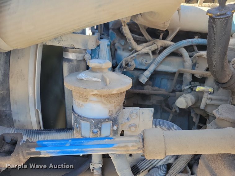 image for item LC9941 2006 International  4300 dump flatbed truck