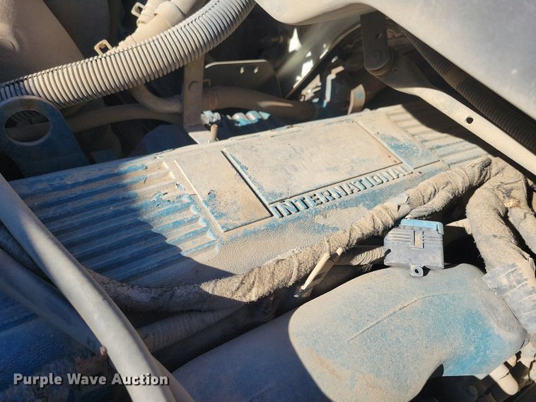 image for item LC9941 2006 International  4300 dump flatbed truck