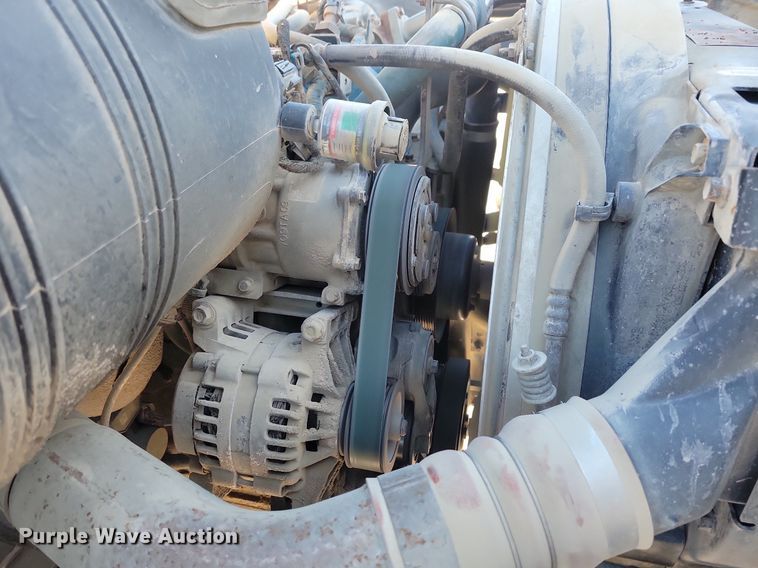 image for item LC9941 2006 International  4300 dump flatbed truck