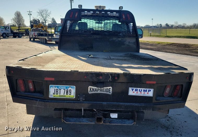 image for item LC9942 2020 Ford F550 Super Duty XL flatbed truck