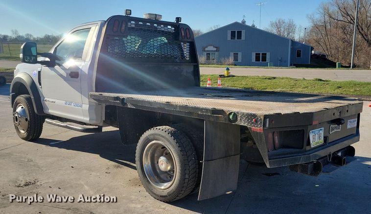 image for item LC9942 2020 Ford F550 Super Duty XL flatbed truck