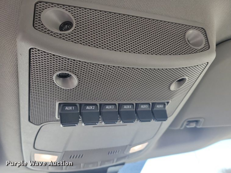 image for item LC9942 2020 Ford F550 Super Duty XL flatbed truck