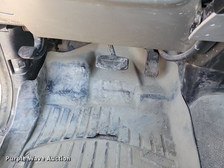 image for item LC9942 2020 Ford F550 Super Duty XL flatbed truck