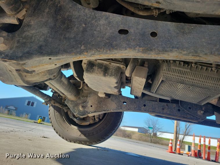 image for item LC9942 2020 Ford F550 Super Duty XL flatbed truck