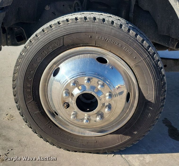 image for item LC9942 2020 Ford F550 Super Duty XL flatbed truck