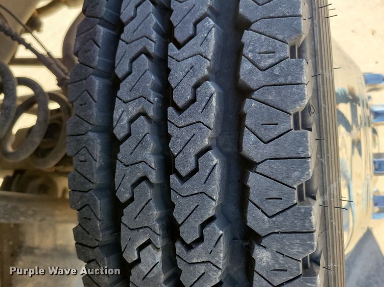 image for item LC9942 2020 Ford F550 Super Duty XL flatbed truck