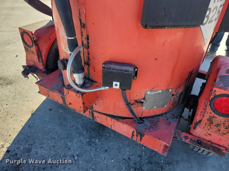 image for item LC9943 Crafco SS25 melter applicator