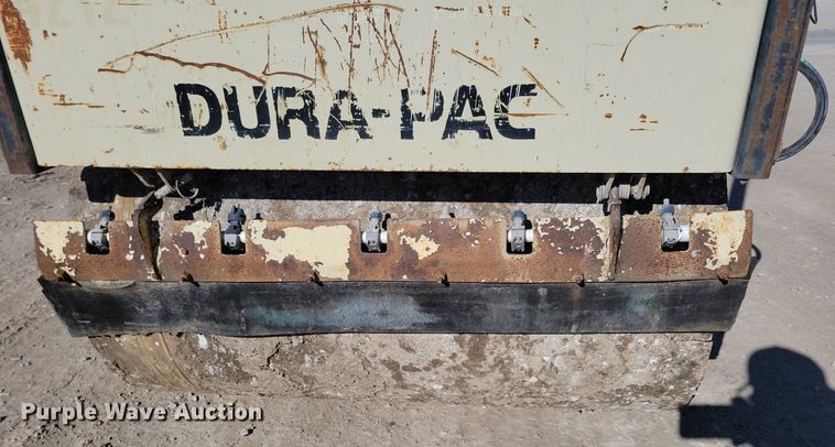 image for item LC9944 2006 Ingersoll Rand DD24 double drum vibratory roller