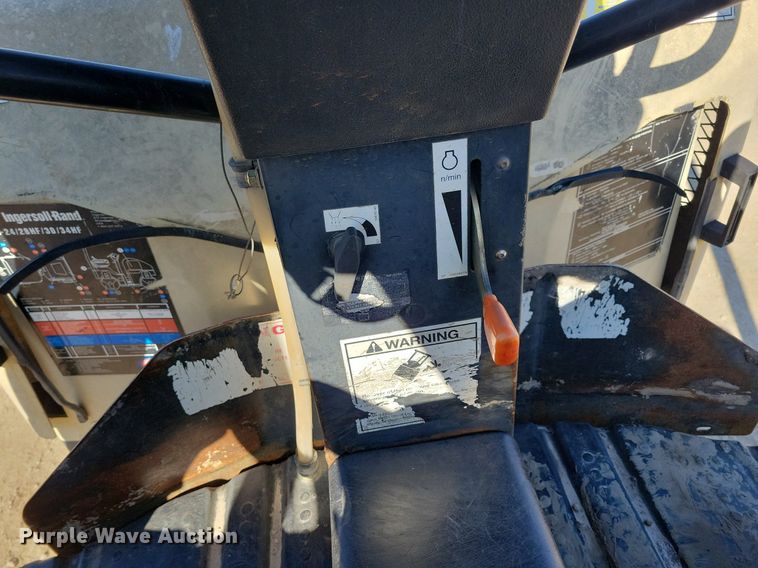 image for item LC9944 2006 Ingersoll Rand DD24 double drum vibratory roller