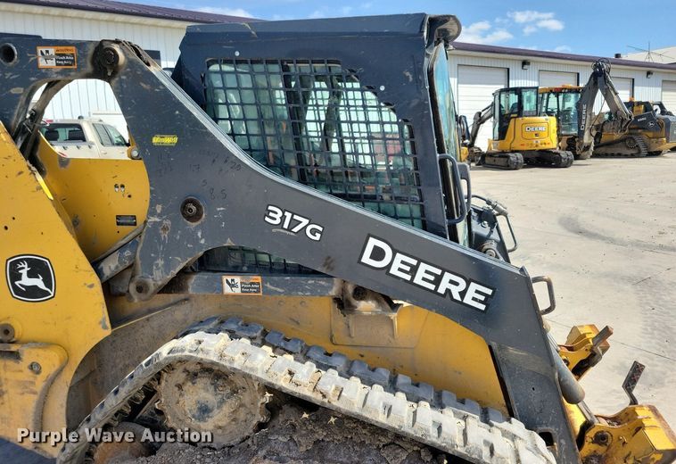 image for item LC9948 2018 John Deere 317G tracked skid steer loader