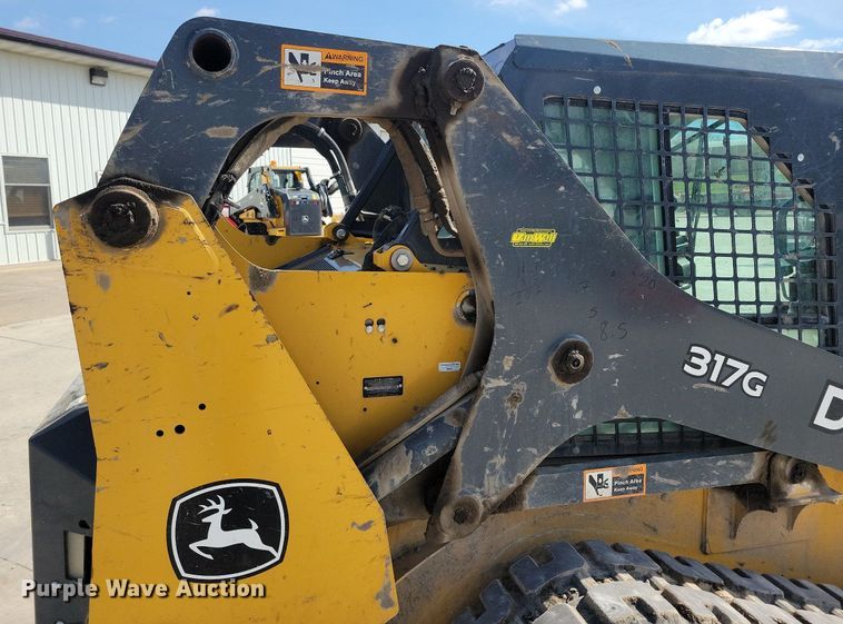 image for item LC9948 2018 John Deere 317G tracked skid steer loader