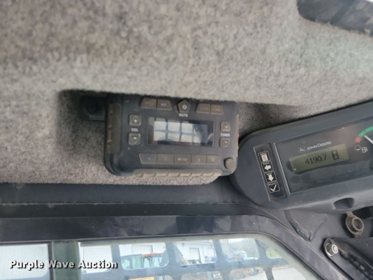 image for item LC9948 2018 John Deere 317G tracked skid steer loader