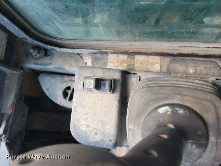 image for item LC9948 2018 John Deere 317G tracked skid steer loader