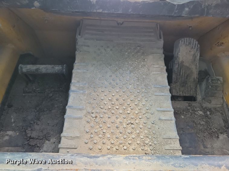 image for item LC9948 2018 John Deere 317G tracked skid steer loader