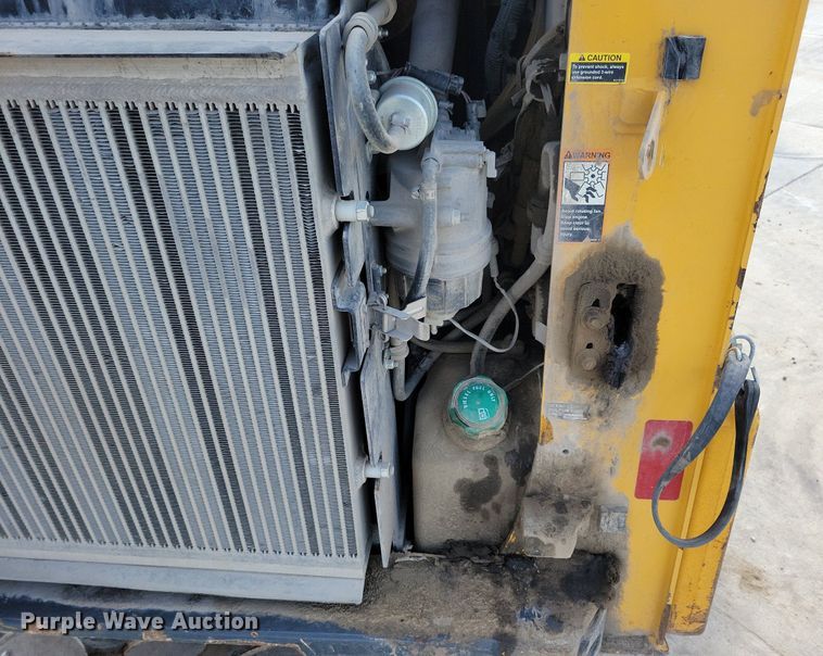 image for item LC9948 2018 John Deere 317G tracked skid steer loader