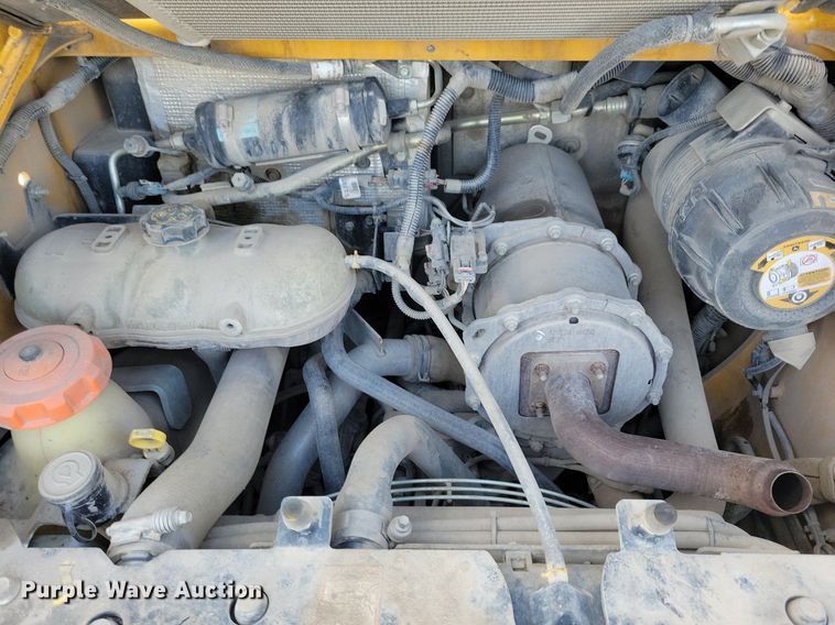 image for item LC9948 2018 John Deere 317G tracked skid steer loader