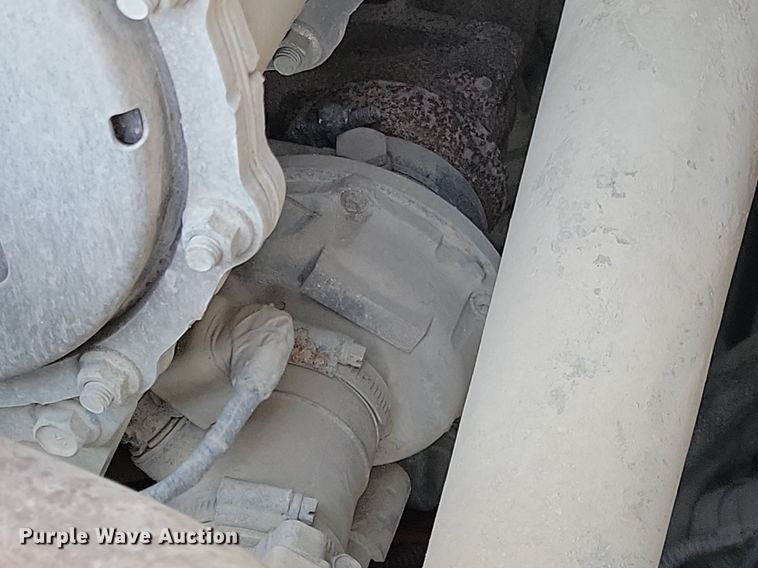 image for item LC9948 2018 John Deere 317G tracked skid steer loader