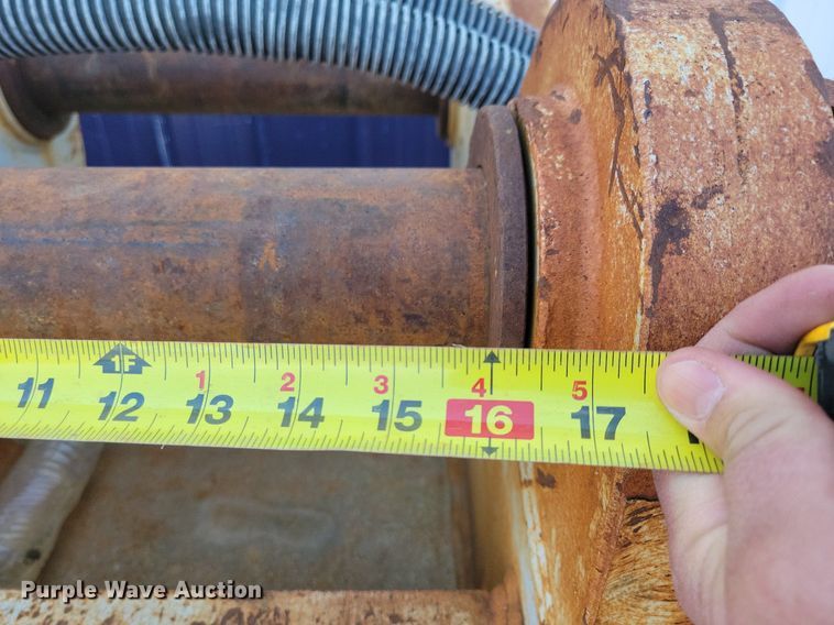 image for item LC9951 Furukawa HP210-II excavator plate compactor