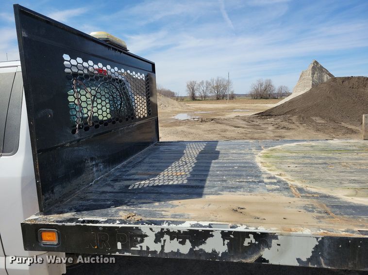 image for item LC9952 2019 Ford F550 Super Duty XL flatbed truck