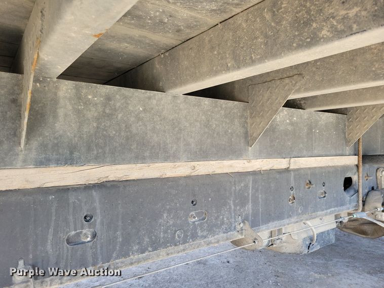 image for item LC9952 2019 Ford F550 Super Duty XL flatbed truck