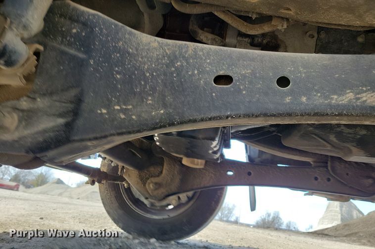 image for item LC9952 2019 Ford F550 Super Duty XL flatbed truck